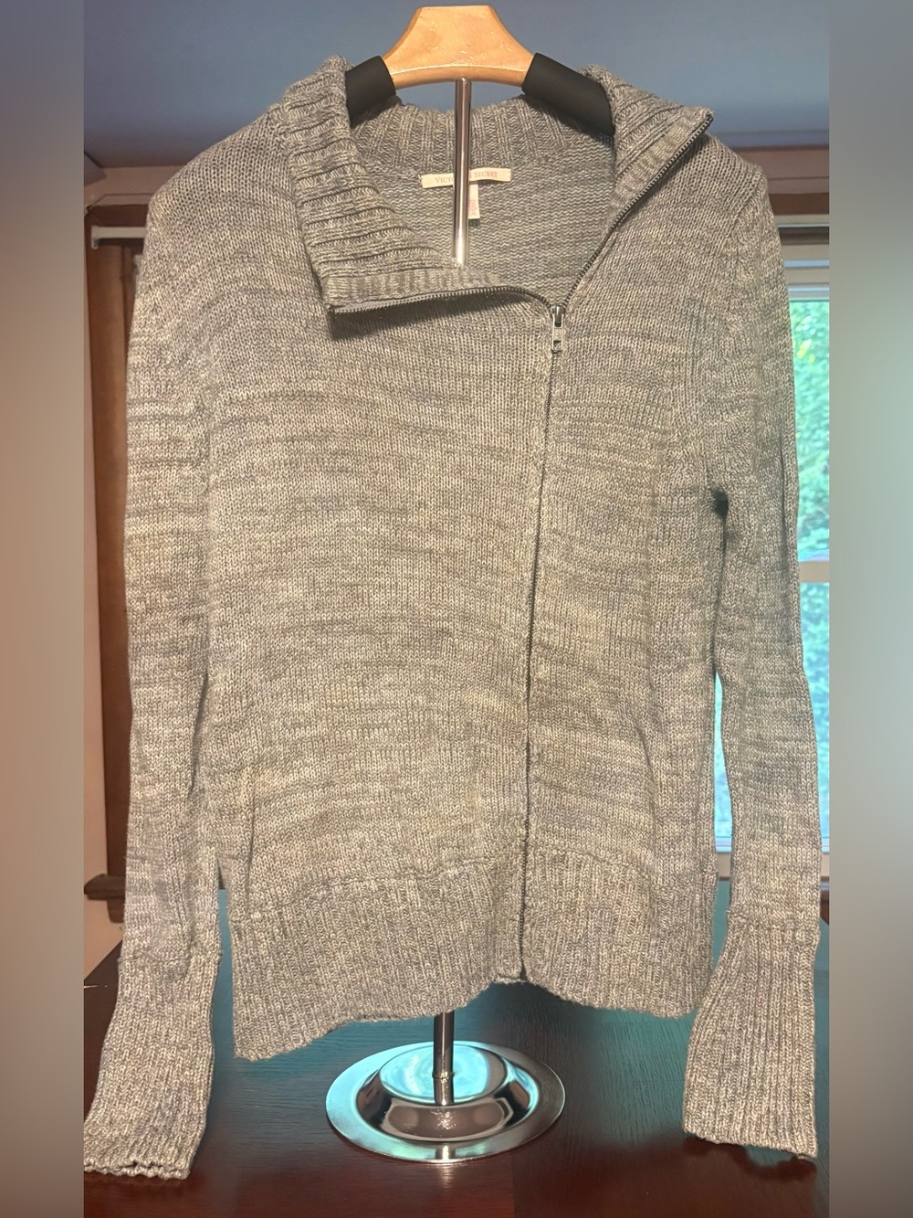 Victoria’s Secret Grey Asymmetrical Moto Zip Up Sweater ✨ Cozy Knit